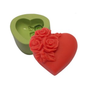  FORMA DE SILICONE PARA SABONETE ARTESANAL FORMATO  CORAÇÃO PEQUENO COM FLOR