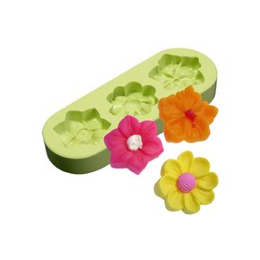 FORMA DE SILICONE PARA SABONETE ARTESANAL FORMATO FLOR COM HIBISCO 3 CAVIDADES